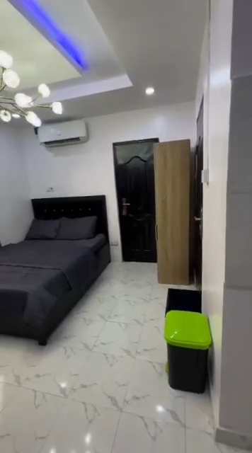 SHORT-LET APARTMENT