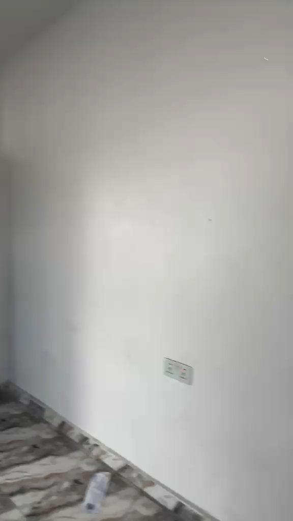 frame_0006_5.00s (7) 2 units of mini flat off Bajulaiye rd Shomolu for rent
