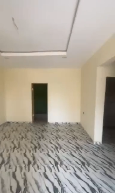 Brand New Modern Deluxe POP Standard 3 bedroom flat upstairs