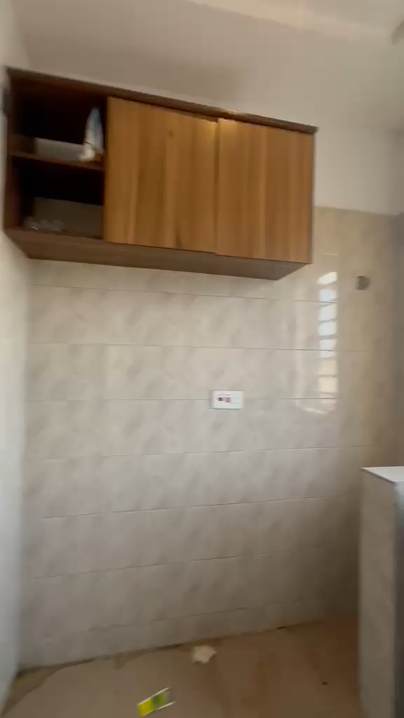 frame_0016_15.00s (5) 2 units of mini flat off Bajulaiye rd Shomolu for rent
