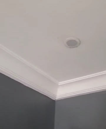 Room self for rent