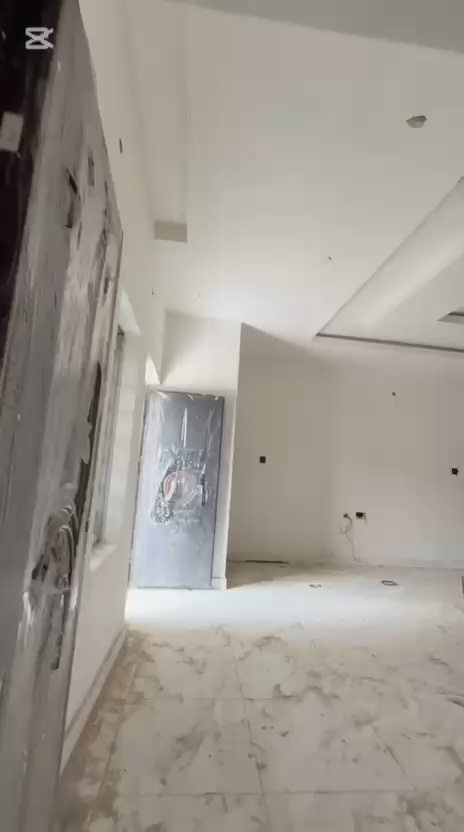 frame_0022_21.00s (10) 15 unit of two bedroom 4 unit of seif contain for sale in Partharcourt