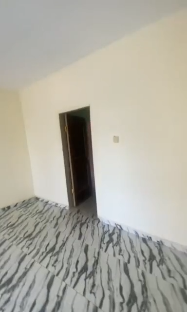 Brand New Modern Deluxe POP Standard 3 bedroom flat upstairs