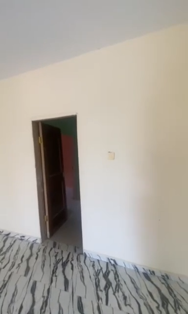 Brand New Modern Deluxe POP Standard 3 bedroom flat upstairs