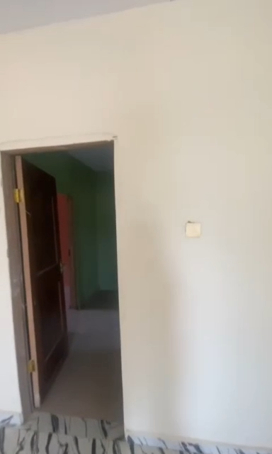 Brand New Modern Deluxe POP Standard 3 bedroom flat upstairs