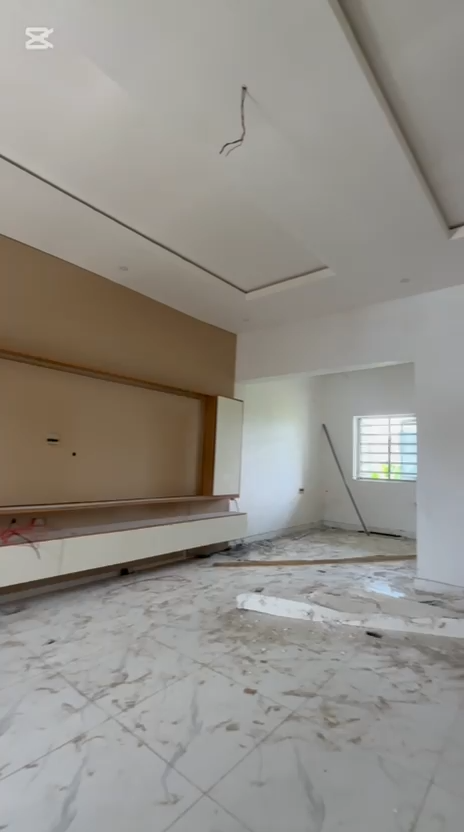 frame_0030_29.00s (6) 15 unit of two bedroom 4 unit of seif contain for sale in Partharcourt