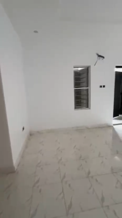 2 Bedroom for rent in Gbagada Lagos