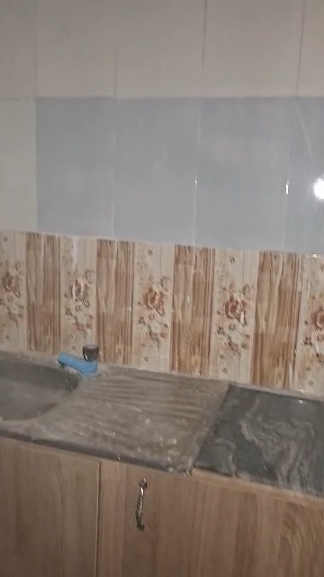 Spacious Mini flat ground floor for rent