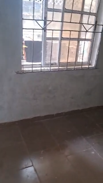 Spacious Mini flat ground floor for rent