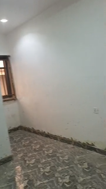 Decent newly built 2 bedroom flat at somolu