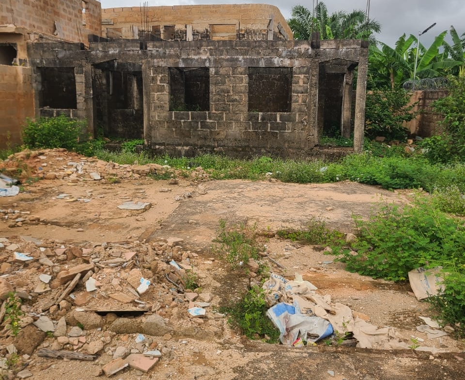Land for sale in Wellspring University, Irhirhi road
