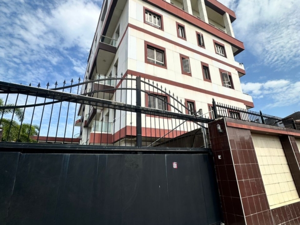 2 UNITS OF A LUXURY VERY SPACIOUS 3 BEDROOM flat with two dining space at Parkview estate ikoyi