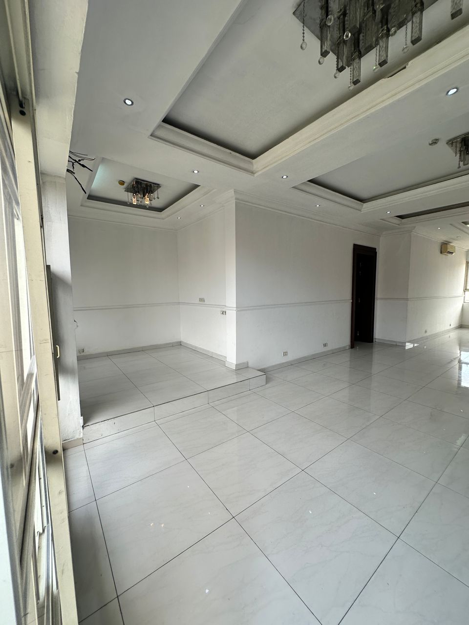 WhatsApp Image 2026-06-01 at 17.09.00 2 UNITS OF A LUXURY VERY SPACIOUS 3 BEDROOM flat with two dining space at Parkview estate ikoyi