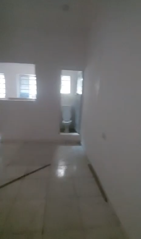 Letting Update🔔 Standard ground floor Roomself