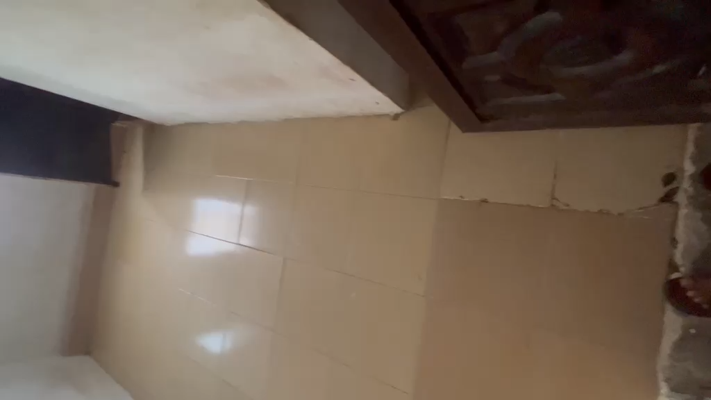 Room self at off ILAJE Road BARIGA for rent