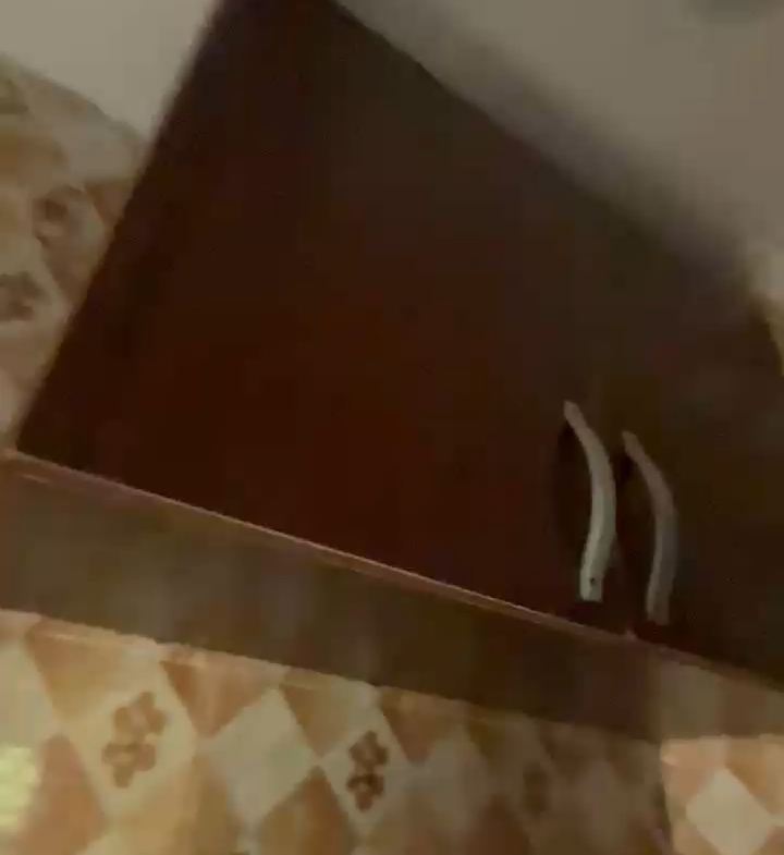 Sharp room self sharp room seld con for rent in Ojo