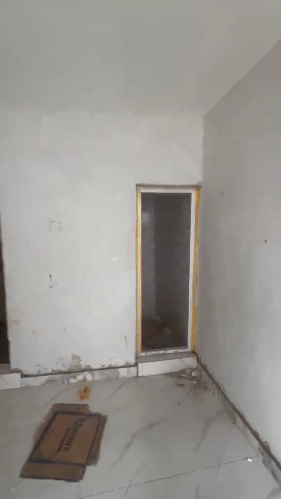 SHARP NEWLY BUILT ROOM SELF AT OFF ILAJE BARIGA RENT