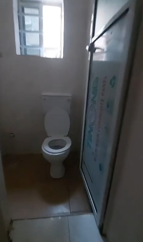 Letting Update🔔 Standard ground floor Roomself