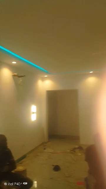 Very decent spacious room self con