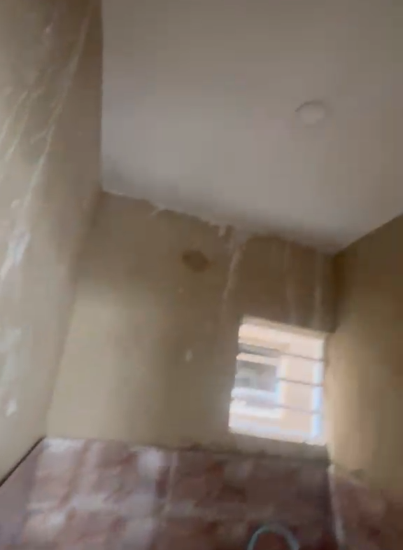 SHARP NEWLY BUILT ROOM SELF AT OFF ILAJE BARIGA RENT