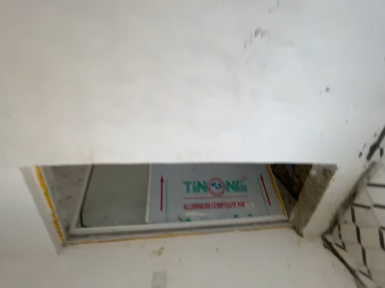 An executive standard and very decent well-maintained newly built one bedroom apartment available for rent in a serene environment at Off Pedro Road, Ladilak, Lagos.