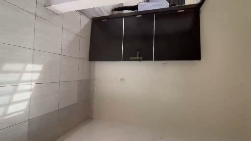 To let A standard mini flat