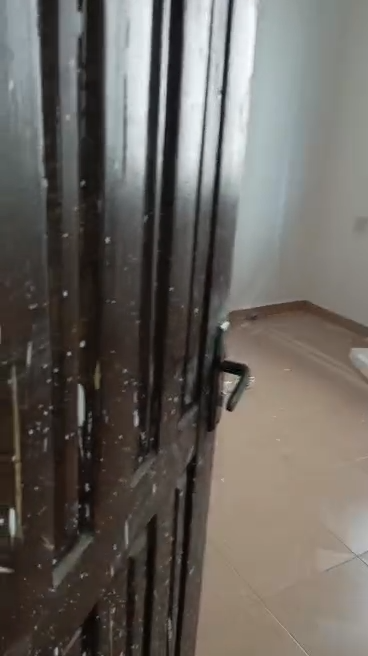 A spacious 3 bedroom flat at oshipitan street off Pedro Road for rent