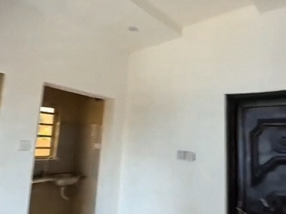 Newly built, spacious & standard ROOMSELF for rent