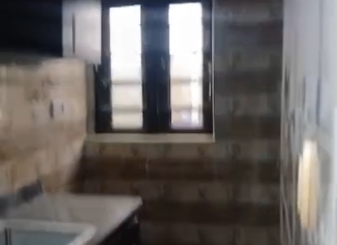 BRAND NEW 2-BEDROOM DUPLEX TO LET — ₦1.8M | IRHIRHI