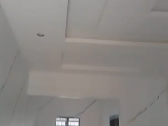 🏠 ₦1M — STANDARD 2-BEDROOM FLAT TO LET @ LIMIT ROAD