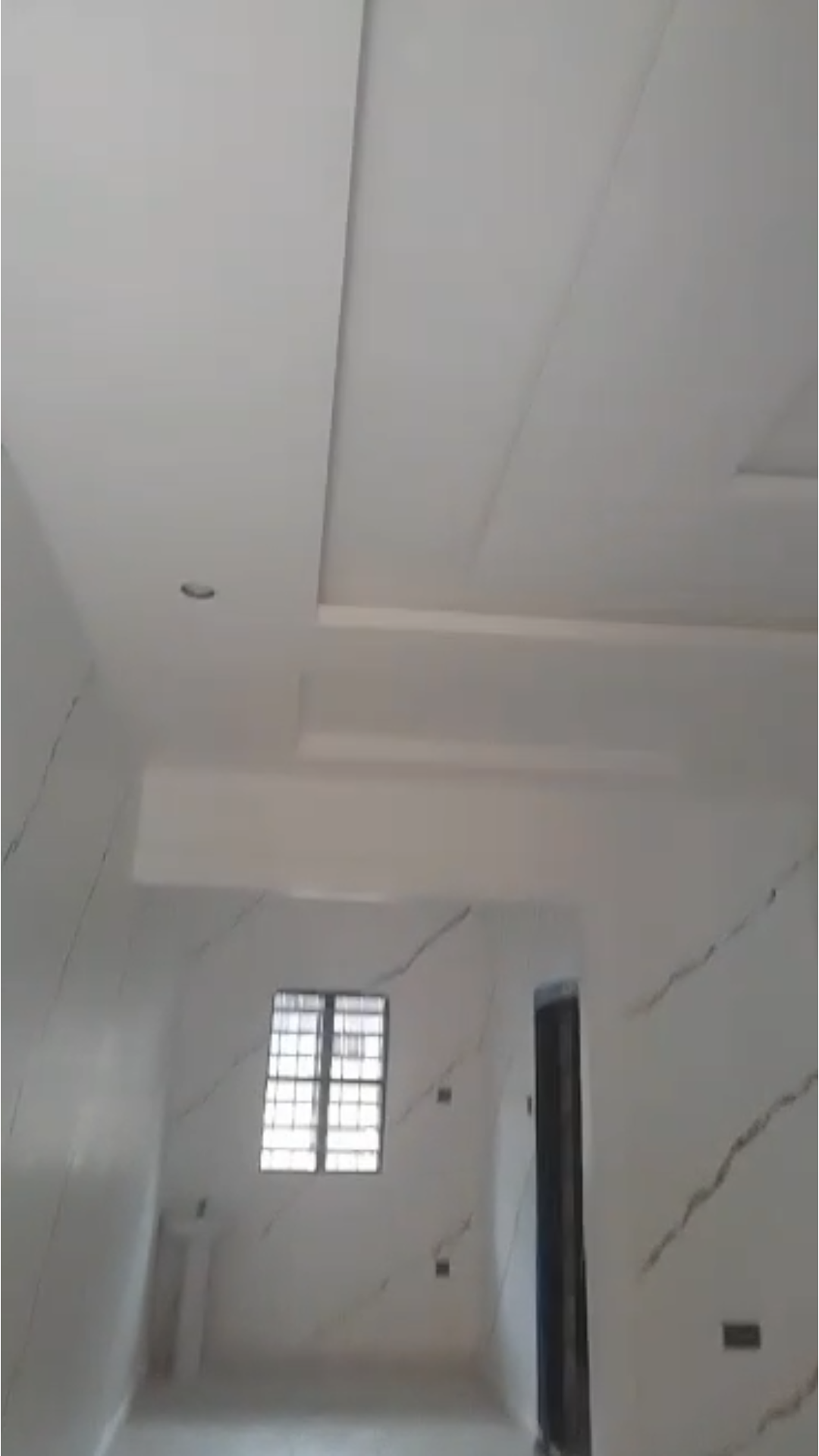 0829(2) π β¦1M β STANDARD 2-BEDROOM FLAT TO LET @ LIMIT ROAD