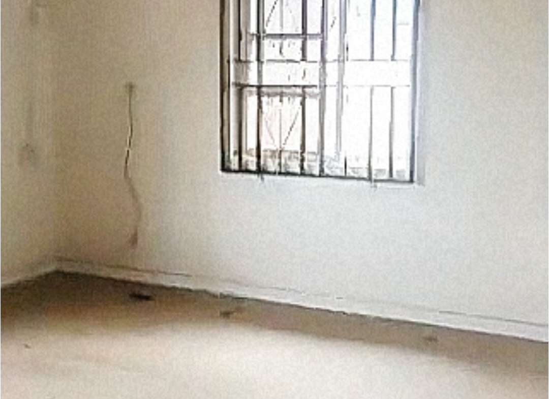 Standard 4 Bedroom Duplex with 2 Living Rooms now available at 1st Ugbor for Rent