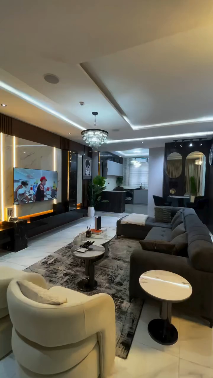 💎 LUXURY 2-BEDROOM SHORTLET IN IKATE
