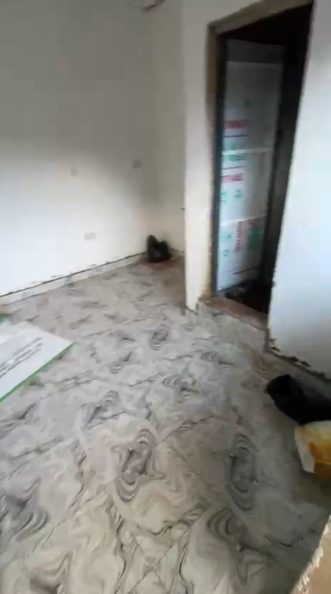 shot012_frame12 (3) A Decent and neat ROOMSELF available to let at FADIPE STREET , Shomolu Lagos