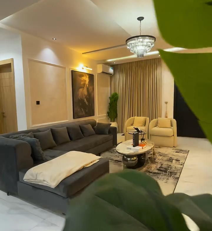 💎 LUXURY 2-BEDROOM SHORTLET IN IKATE