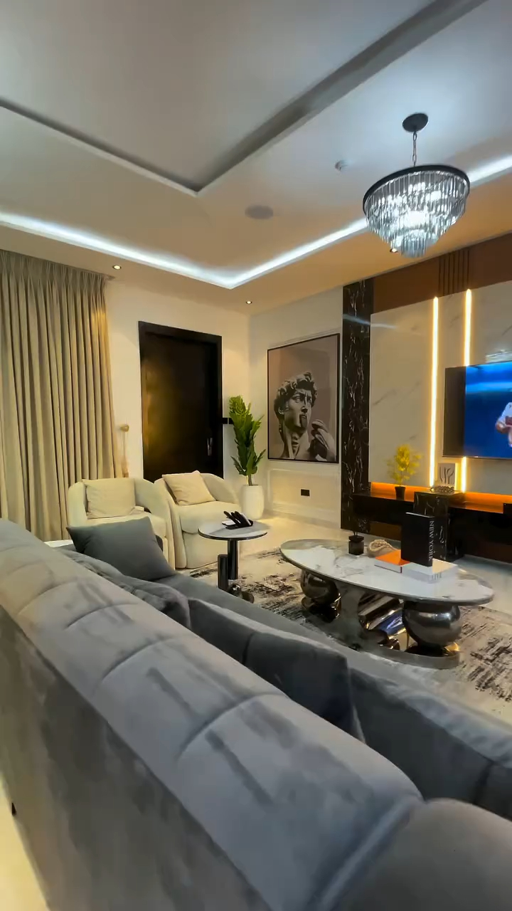 💎 LUXURY 2-BEDROOM SHORTLET IN IKATE