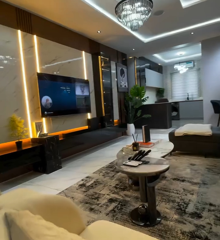 💎 LUXURY 2-BEDROOM SHORTLET IN IKATE