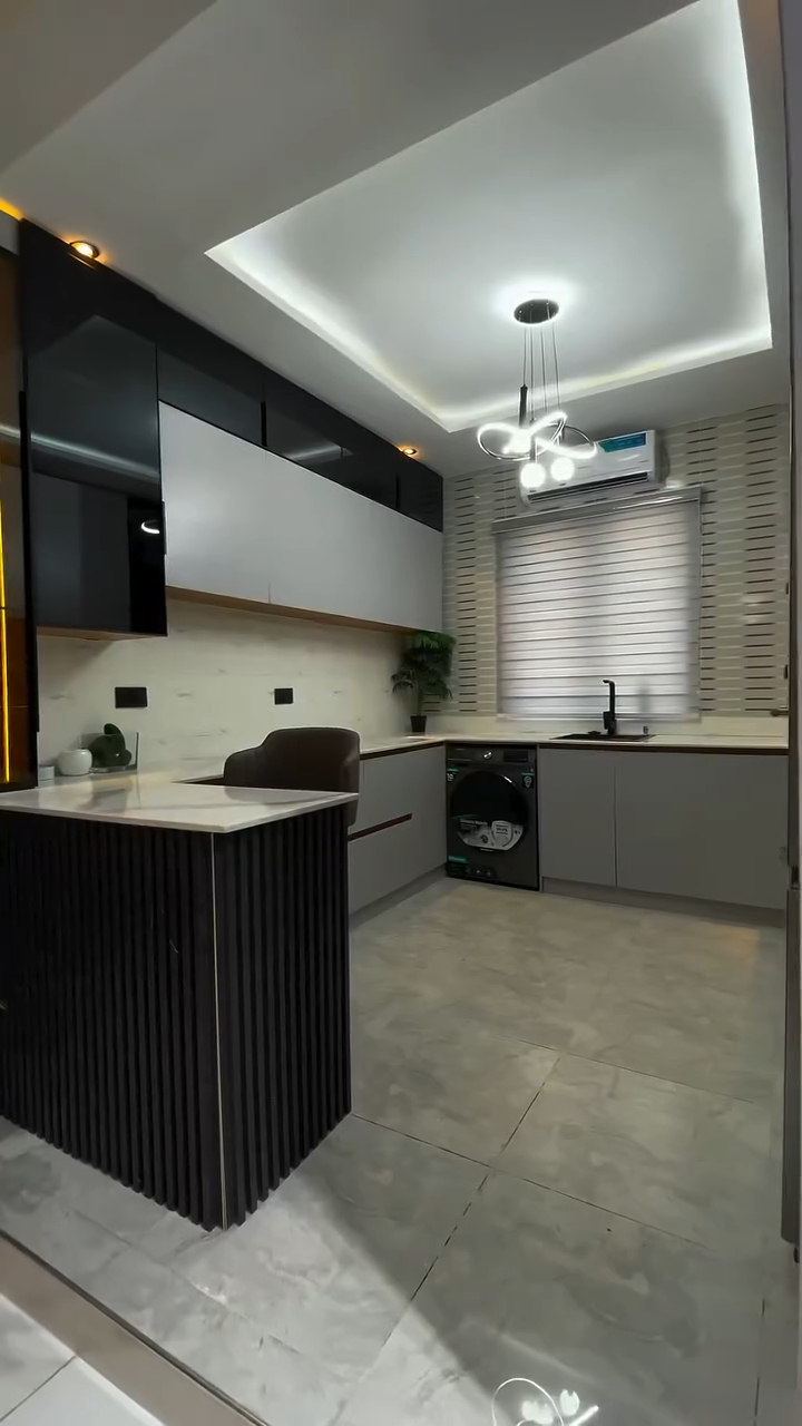 💎 LUXURY 2-BEDROOM SHORTLET IN IKATE