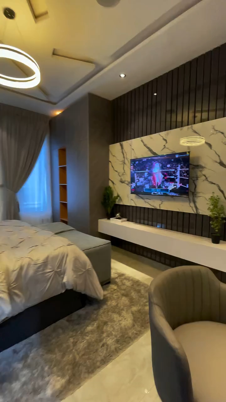 💎 LUXURY 2-BEDROOM SHORTLET IN IKATE