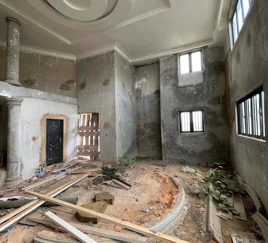 🔥 ₦150M SHOWSTOPPER! 🏊 6-BEDROOM LUXURY PENTHOUSE — SAPELE RD